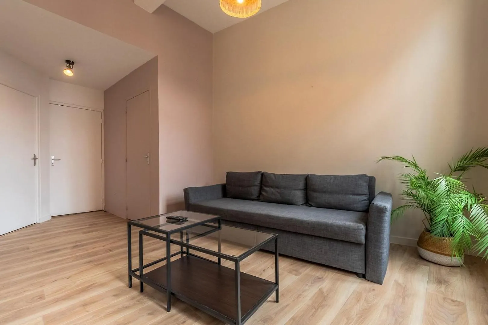 Апартаменты Lille Gares - 50M2 Apartment! Франция