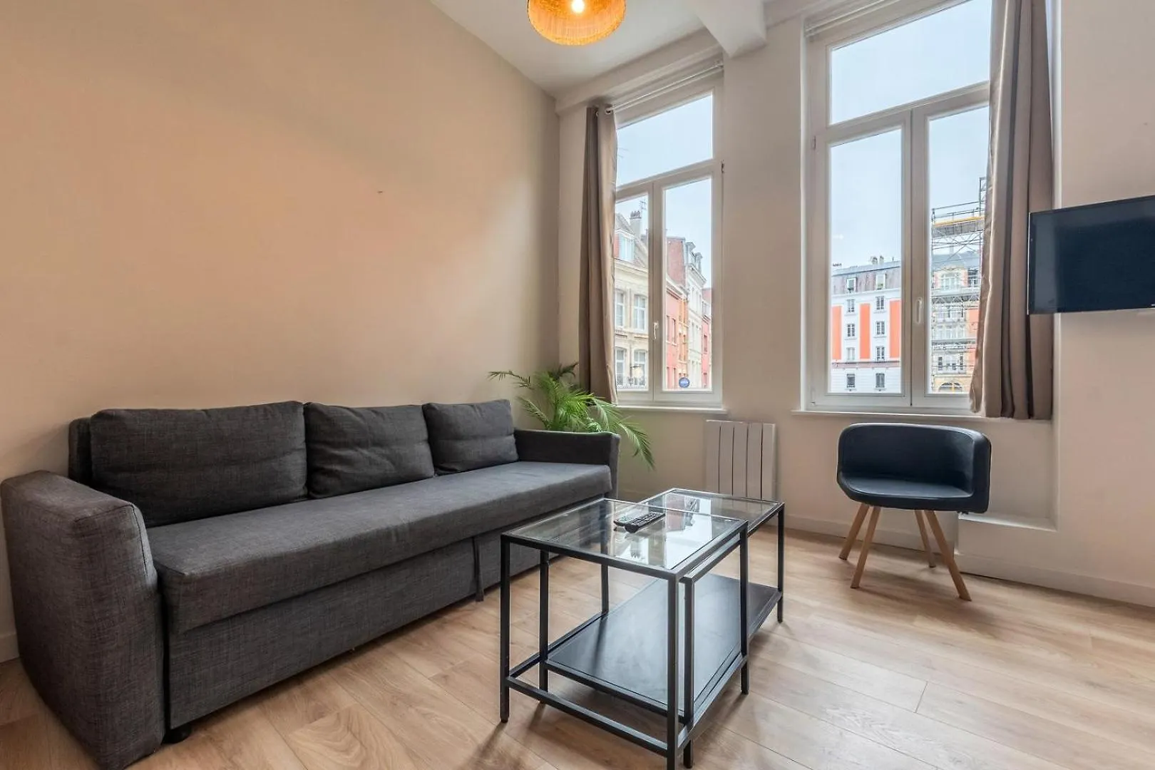 Lille Gares - 50M2 Apartment!